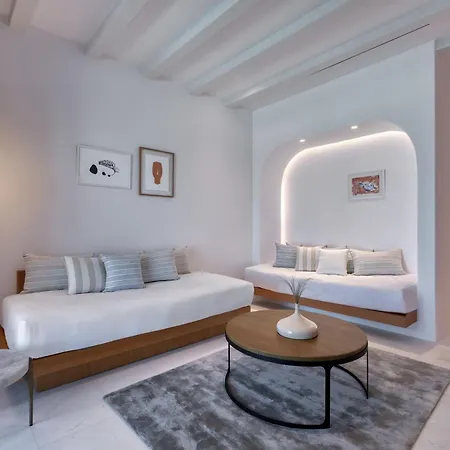 Sandblu 5* Kamari (Santorini)
