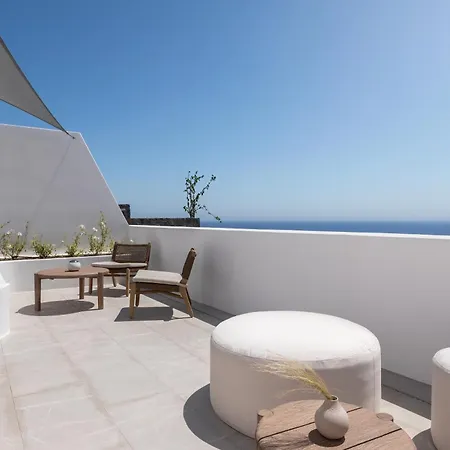 Sandblu Resort 5*