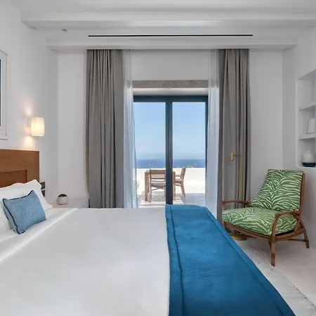 Sandblu Kamari (Santorini)
